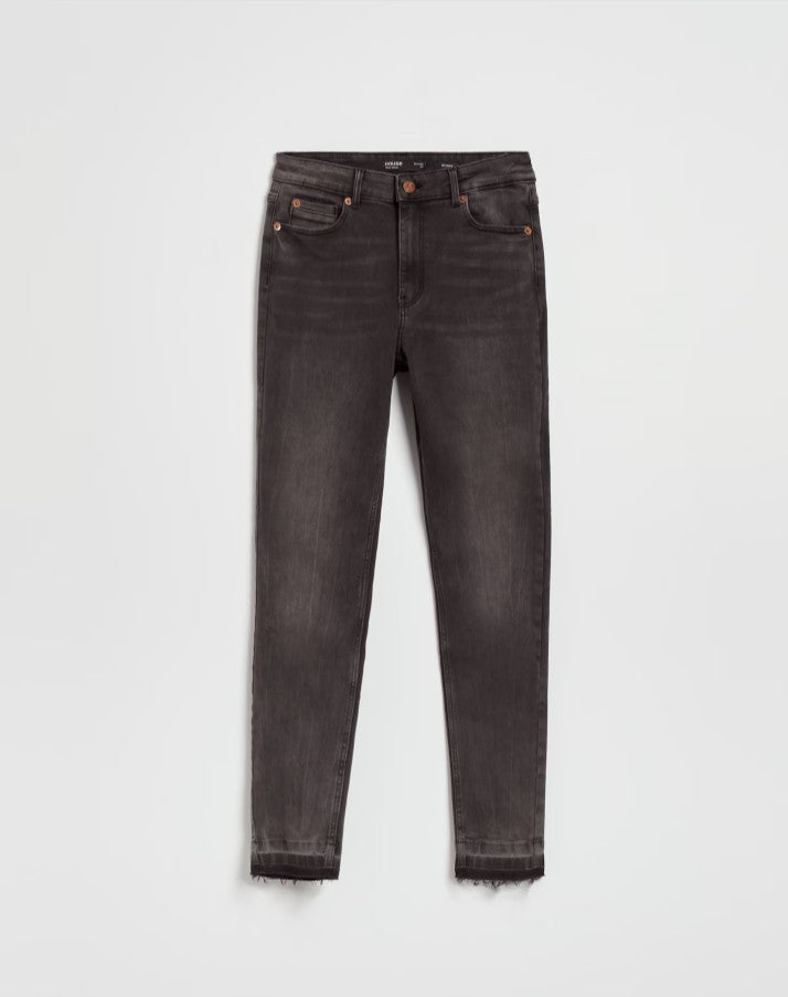 Blugi skinny cu talie medie